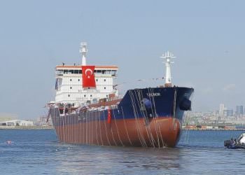 RMK MARINE’DE T.ELINOR TANKERİ TÖRENLE DENİZE İNDİRİLDİ