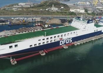 Mega Ro- Ro gemisi Türk bayrağı’yla sefere çıktı