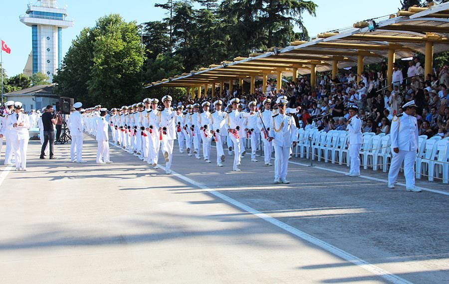 İTÜ DF’DE MEZUNİYET COŞKUSU