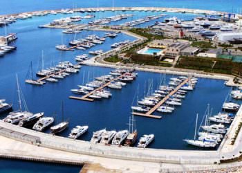 YENİ FOÇA YAT LİMANI İHALESİ ERTELENDİ