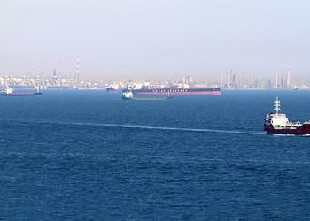 İZMİT KÖRFEZİ’Nİ KİRLETEN GEMİLERE 5,8 MİLYON TL CEZA KESİLDİ