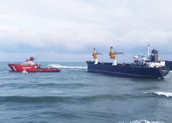 PETRA STAR ADLI GEMİ BEYKOZ AÇIKLARINDA KARAY OTURDU