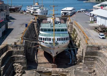 HALİÇ TERSANESİ ESKİ GÜNLERİNE DÖNÜYOR