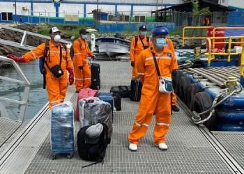 IMO: 200 BİN DENİZCİ EVLERİNE DÖNDÜ