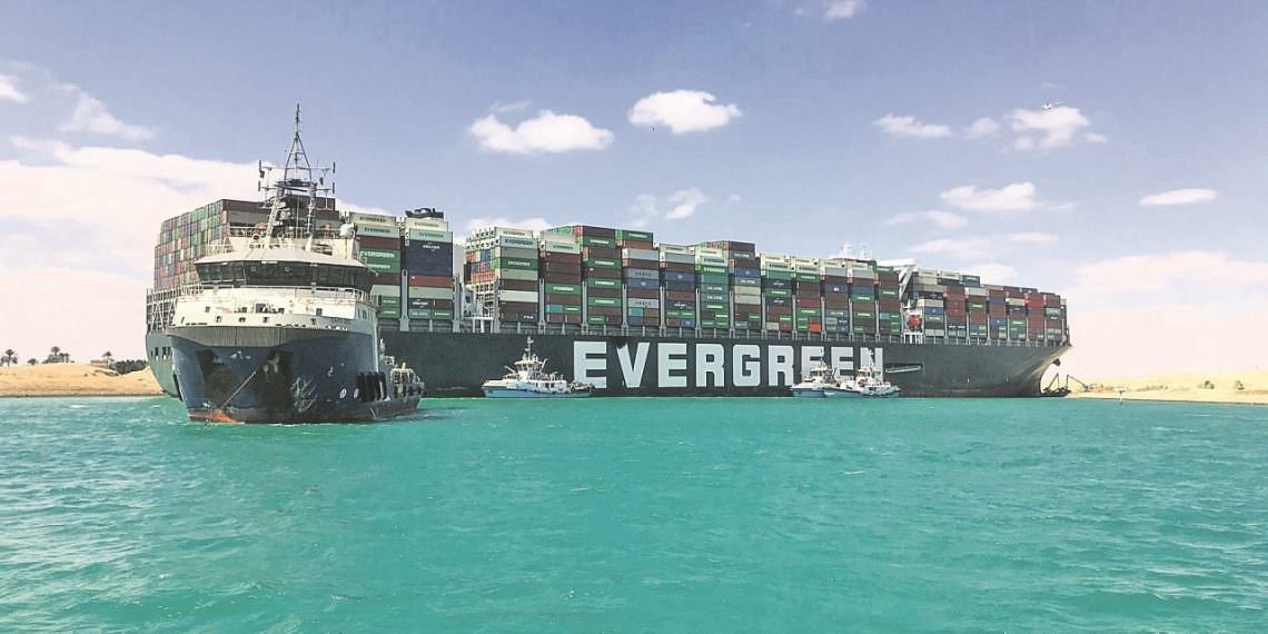 MISIR, EVER GİVEN GEMİSİNİ REHİN ALACAK