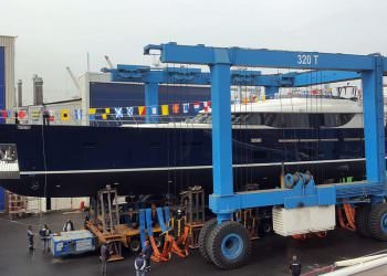 MENGİ YAY YATÇILIK, YENİ YATINI SUYA İNDİRDİ