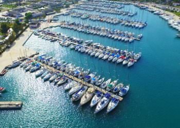 DENİZKIZLARI TEOS MARİNA’DA BULUŞUYOR