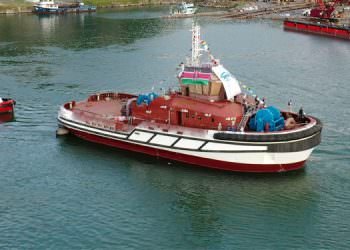 MED MARİNE, ER94 RÖMORKÖRÜNÜ SUYA İNDİRDİ