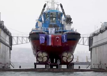 UZMAR, MVP 4600 RÖMORKÖRÜNÜ SUYA İNDİRDİ