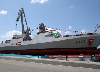 PAKİSTAN MİLGEM PROJESİ’NİN ÜÇÜNCÜ GEMİSİ BADR SUYA İNDİRİLDİ