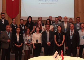 LOJİSTİK SEKTÖRÜ 20 MİLYAR DOLARLIK İHRACAT HEDEFLİYOR