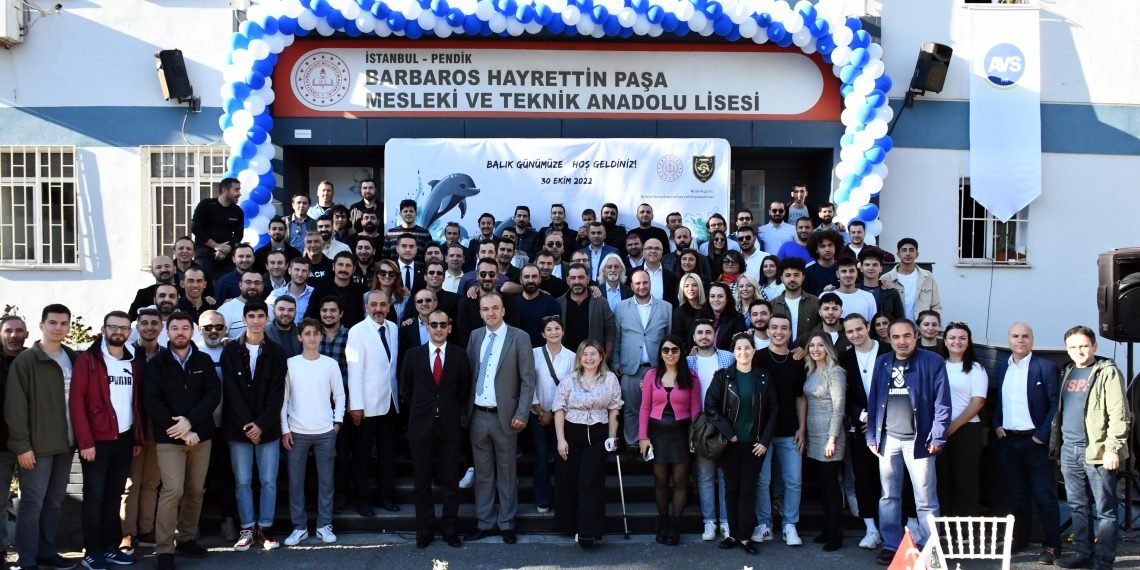 6. GELENEKSEL BALIK GÜNÜ YOĞUN İLGİ GÖRDÜ