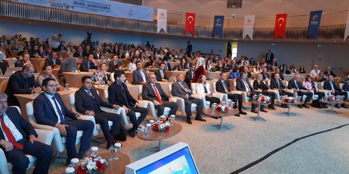 KIYI VE DENİZ EKOSİSTEMLERİ ÇALIŞTAYI GERÇEKLEŞTİ