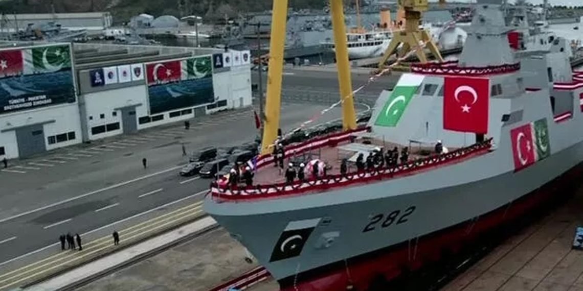 MİLGEM’DE ÜÇÜNCÜ GEMİ DENİZE İNDİRİLDİ