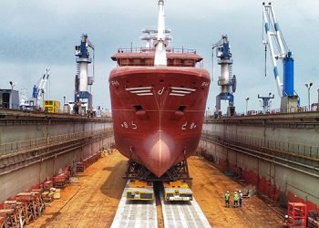 GEMİ VE YAT İNŞADA 2024 SİPARİŞLERİ DOLMA SEVİYESİNDE