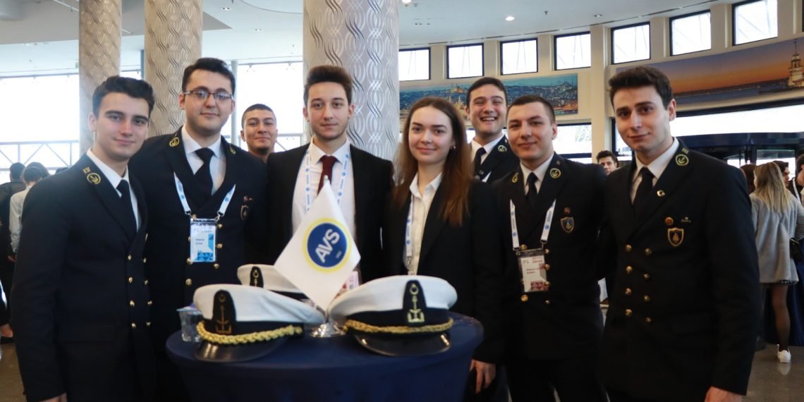 AVS’DEN 11. ULUSAL DENİZCİ ÖĞRENCİLER ZİRVESİ’NE DESTEK