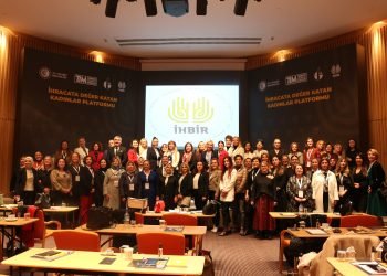 İHRACATA DEĞER KATAN KADINLAR PLATFORMU BÜYÜK İLGİ GÖRDÜ