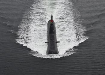 PİRİ REİS DENİZALTISI DENİZ TESTLERİNE BAŞLADI