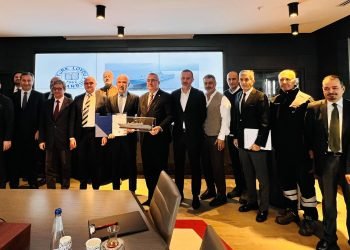 TCG ANADOLU’NUN KLAS SERTİFİKASI TESLİM EDİLDİ