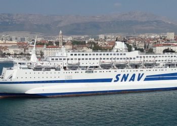 MSC AURELIA YOLCU GEMİSİ DEPREMZEDELER İÇİN İSKENDERUN’A GELİYOR