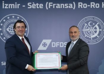 İZMİR-SETE HATTI İÇİN DENİZCİLİK GENEL MÜDÜRLÜĞÜ İLE DFDS ARASINDA İMZA TÖRENİ YAPILDI
