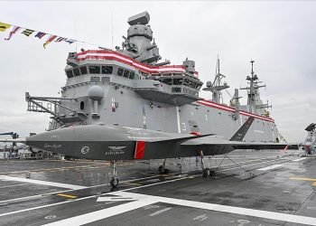 TCG ANADOLU HİZMETE GİRDİ