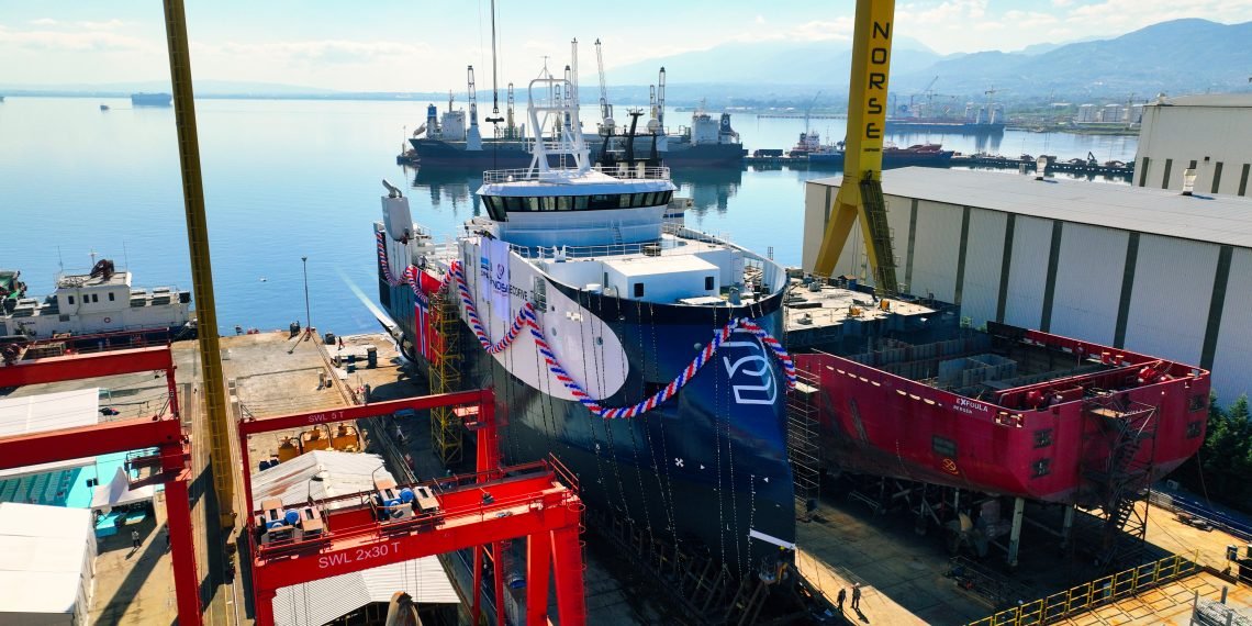 NORSE TERSANESİ ECOFIVE’I DENİZE İNDİRDİ