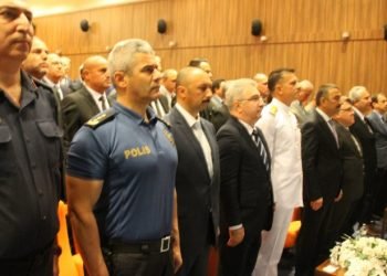 ULUSLARARASI DENİZCİLİK VE LOJİSTİK KONGRESİ KARADENİZ EREĞLİ’DE YAPILDI