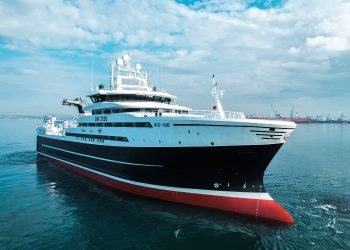 TERSAN TERSANESİ, GADUS’U TESLİM ETTİ