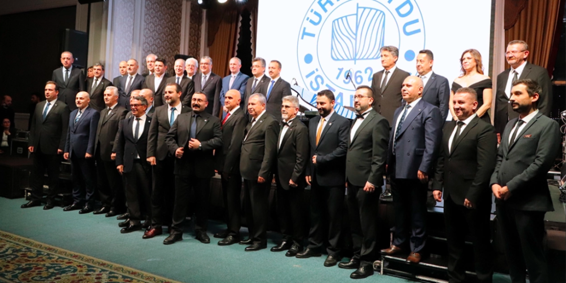 TÜRK LOYDU 62. YAŞINI VE IACS ÜYELİĞİNİ MUHTEŞEM BİR GECEYLE KUTLADI