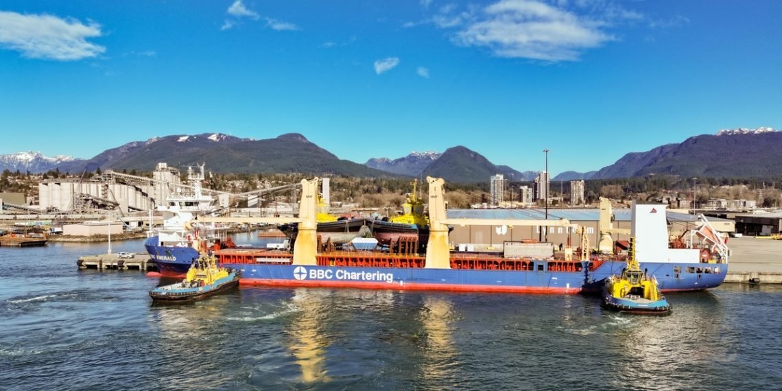Sanmar’ın ElectRA römorkörleri Vancouver Limanı’nda