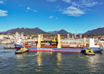 Sanmar’ın ElectRA römorkörleri Vancouver Limanı’nda