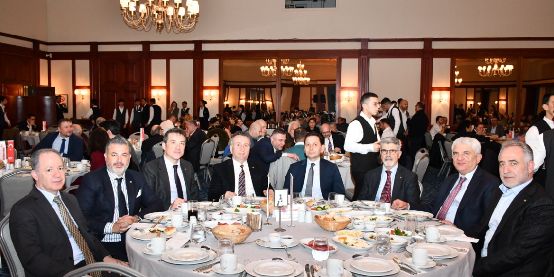 Onursan’dan iftar programı