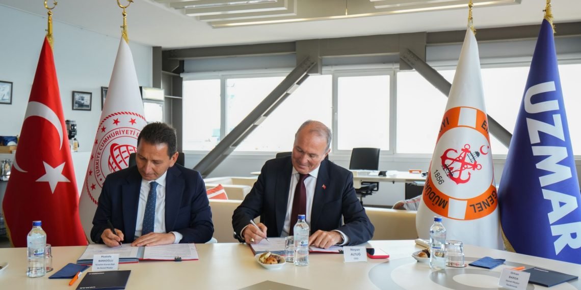 Uzmar’dan acil müdahale römorkörü ve pilot bot inşa anlaşması