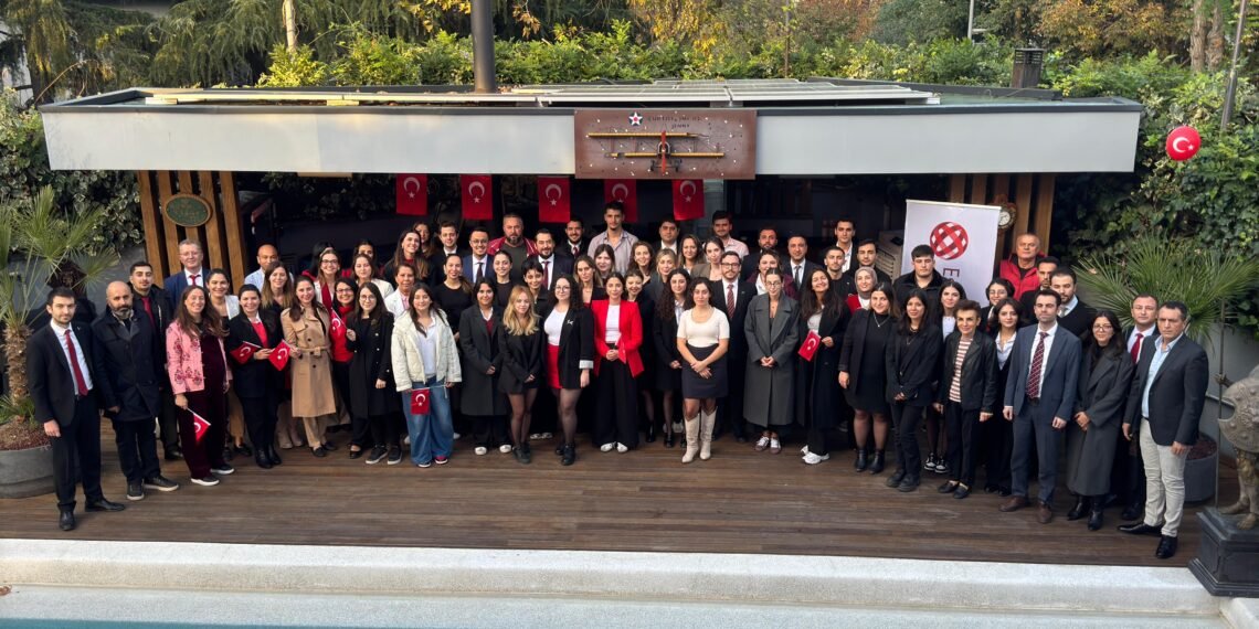 Esenyel Partners Cumhuriyetimizin 101. Yılını Kutladı