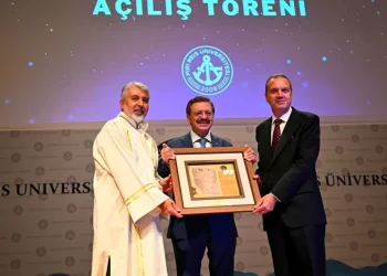 “Her bir öğrencimiz, Piri Reis’in bilime ve bilgiye olan bağlılığını da miras alıyor”