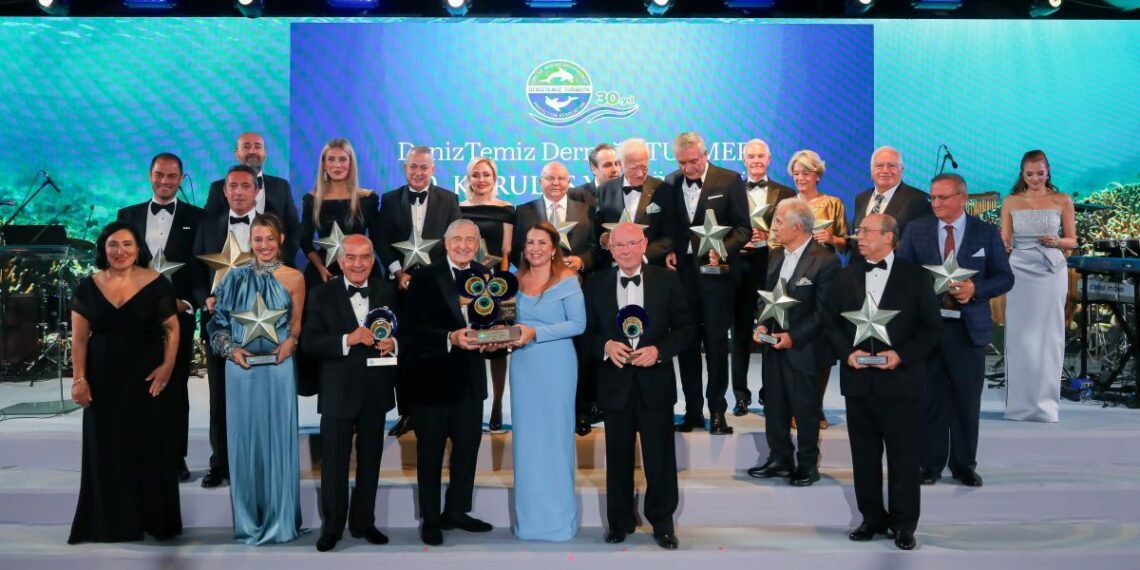 Deniztemiz Derneği/TURMEPA 30. yaşını kutladı