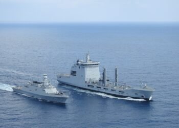 Milli savaş gemileri ve mini İHA’lar Pakistan’da sahne alacak