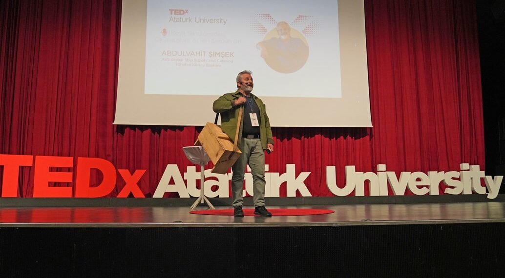 AVS Global Yönetim Kurulu Başkanı Abdülvahit Şimşek, TEDx Atatürk Üniversitesi Etkinliğinde İlham Verdi
