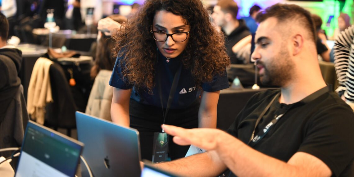 Beyaz Şapkalı Hacker’lar STM CTF’te buluştu