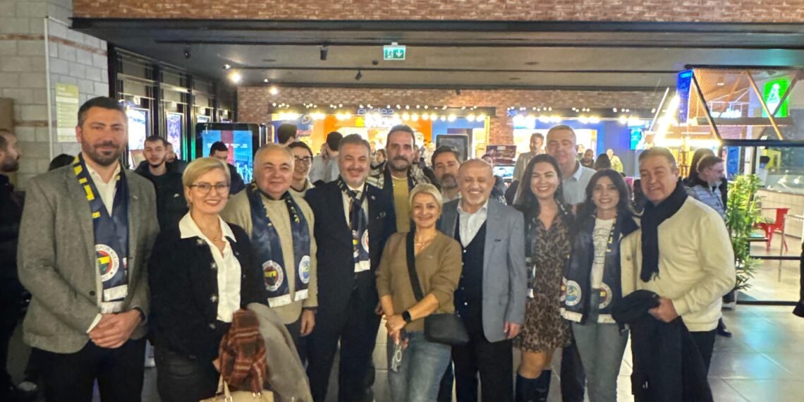 Denizci Fenerbahçeliler Derneği’nden Anlamlı Etkinlik: Film Gösteriminde Birlik ve Beraberlik Ruhu