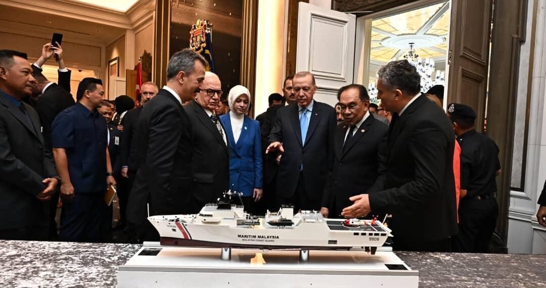 Desan’dan Malezya’ya çok maksatlı gemi