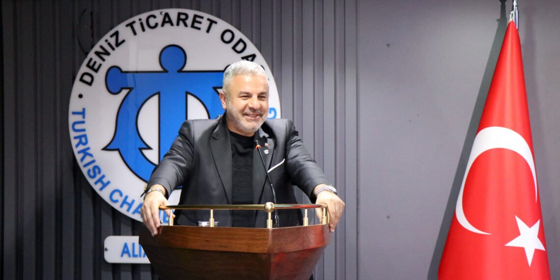 “Adem Şimşek: Aliağa Limanlarında Yükselen Trafik ve Büyüme Devam Ediyor”