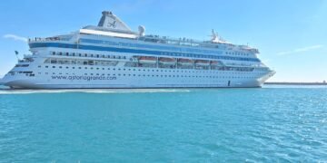 M/V Astoria Grande, Antalya Limanı’na geldi