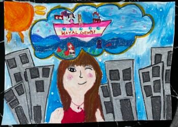 Minik ressamların gemi ve deniz temalı eserleri Tuzla’da sergileniyor