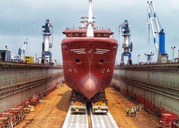 Gemi ve yat ihracatı, martta yüzde 40 daraldı