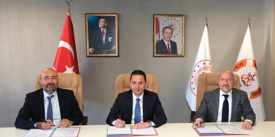 Sanmar, Kıyı Emniyeti Genel Müdürlüğü için 6 pilot bot inşa edecek