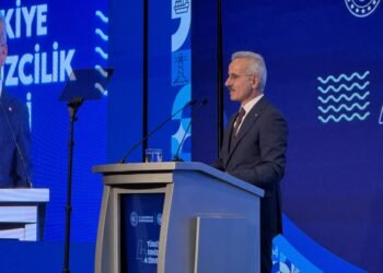 Türkiye Denizcilik Zirvesi’nde sektörün geleceği ve yol haritası değerlendirildi