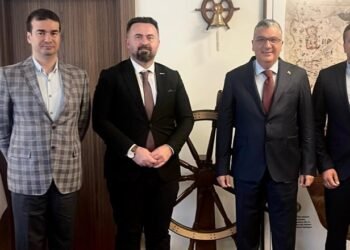 KTÜ DUİM Mezunları Derneği’nden Bakan Yardımcısı Ünüvar’a ziyaret