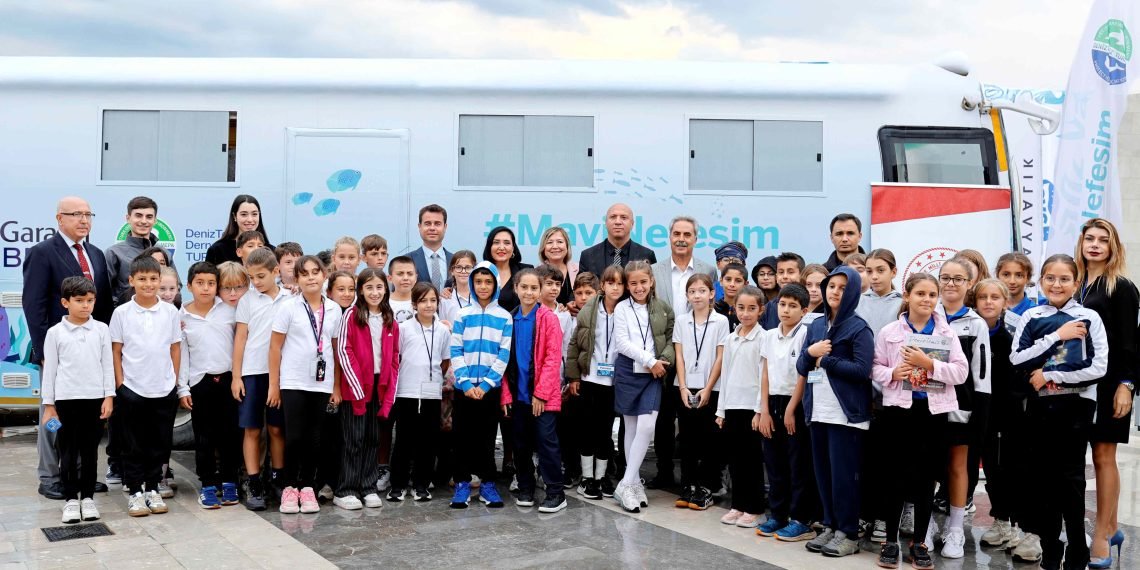 Mavi Nefes Eğitim Otobüsü 5. yılında Ayvalık’tan yola çıktı